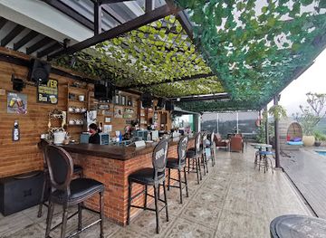 indonesia/bandung/setiabudi/bar/dejavu-party-pit