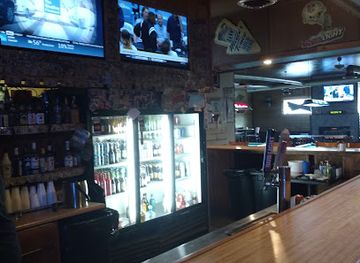 ohio/firelands/bar/john-helen-s-tavern