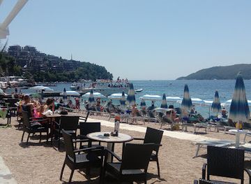 montenegro/budva-riviera/bar/beach-bar-time-out