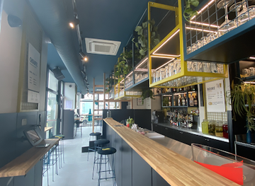 france/normandy-beaches/bar/au-fut-et-a-mesure-le-havre