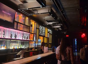 canada/niagara-peninsula/bar/dragonfly-nightclub