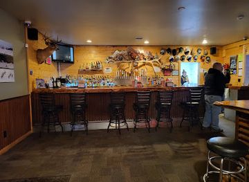 montana/the-crazy-mountains/bar/the-big-bull-bar-and-grill