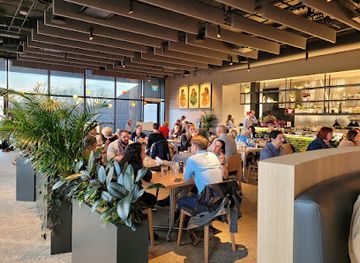 canada/winnipeg/assiniboine-park/bar/gather-craft-kitchen-bar