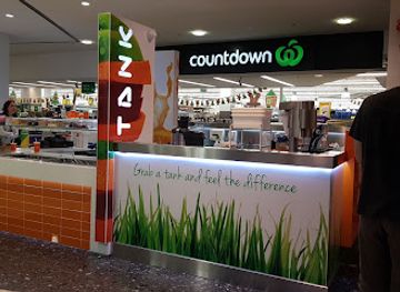 new-zealand/hamilton/chartwell/bar/tank-chartwell-smoothies-raw-juices-salads-wraps