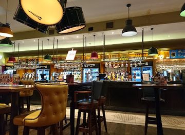 united-kingdom/dunbartonshire/bar/the-captain-james-lang-jd-wetherspoon