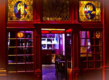 france/paris/bar/the-characters-bar-paris