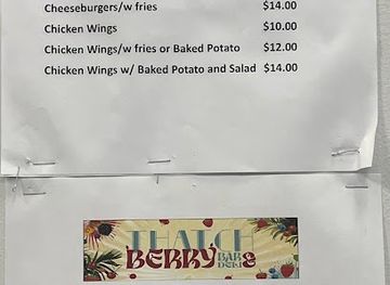 the-bahamas/berry-islands/bar/thatch-berry-bar-deli