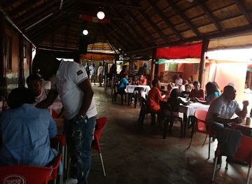 mozambique/maputo-province/bar/bar-dos-amigos