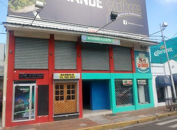 el-salvador/central-valley/bar/la-ostra-karaoke-video-bar