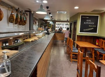 spain/zaragoza/casco-historico/bar/bar-estudios