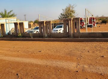 zambia/chirundu-valley/bar/q-gardens-truck-park-pub-n-grill