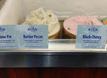 michigan/silver-lake-sand-dunes/bar/silver-lake-pizza-factory