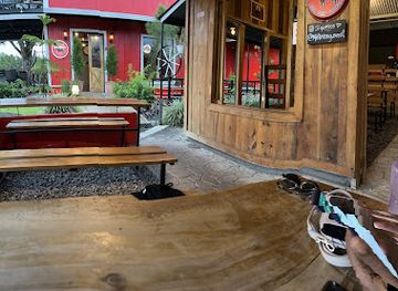 panama/volcan/bar/mister-angus-bbq-beef-burgers