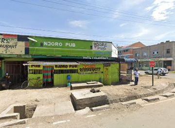 kenya/lake-nakuru-national-park/bar/njoro-pub