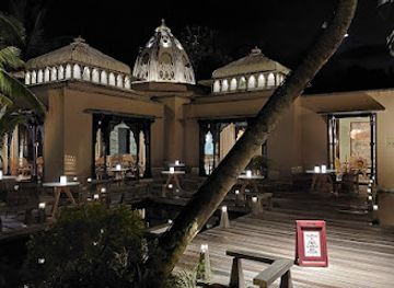 mauritius/trou-aux-biches/bar/mahiya