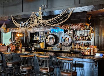 california/burbank/bar/broken-compass-tiki