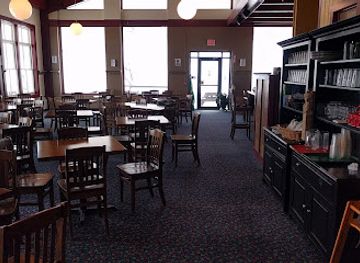 vermont/stowe-mountain-resort/bar/midway-lodge