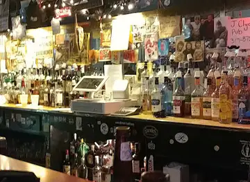 J. Clyde's Pub
