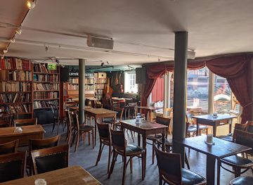 norway/trondelag/bar/antikvariatet