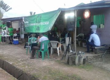 gabon/pikounda-gorilla-camp/bar/snack-bar