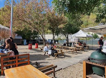 bulgaria/varna/briz/bar/karvu-food-drink-truck