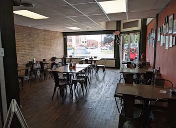 missouri/big-sugar-creek-state-park/bar/briar-thistle