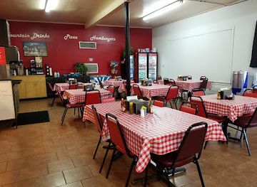 louisiana/caddo-lake/bar/tobacco-house-4