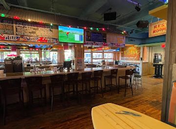 ohio/cleveland/downtown-cleveland/bar/thirsty-parrot