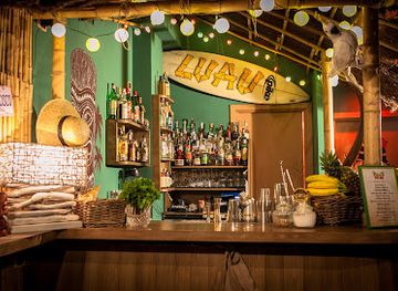 italy/bari/bar/luau-tiki-bar