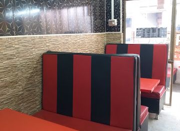 pakistan/abbottabad/bar/captain-unique