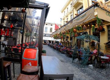 romania/bucharest/old-town/bar/old-habits