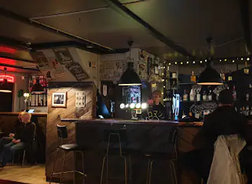 Paddy's Beach Pub