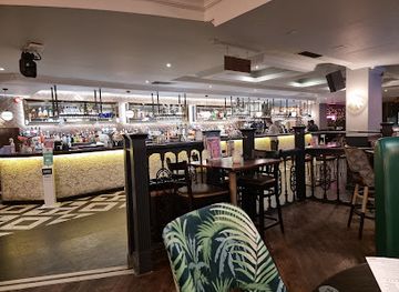 united-kingdom/bedfordshire/bar/slug-lettuce-bedford