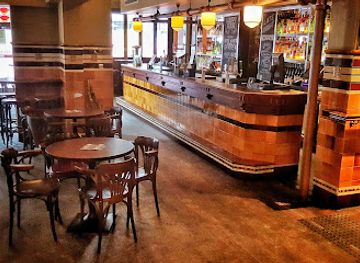 australia/central-west/bar/the-strawberry