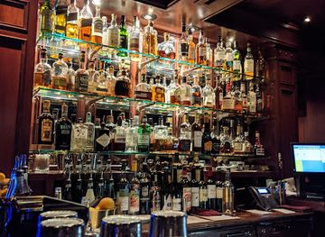 michigan/grand-rapids/heritage-hill/bar/lumber-baron-bar