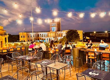 paraguay/itapua-plains/bar/o-leary-club