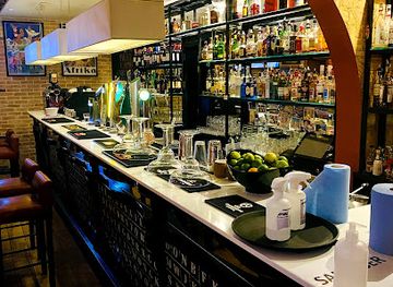 malta/bugibba/bar/travellers-cafe-bar