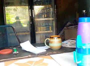 mali/bamako/hamdallaye/bar/pied-de-collines