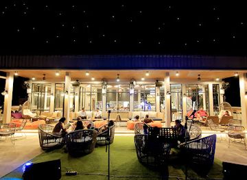 indonesia/north-maluku/bar/sky-bar