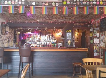 united-kingdom/cambridge/old-town/bar/the-blue-moon