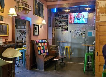 illinois/driftless-area/bar/fibs-brewing