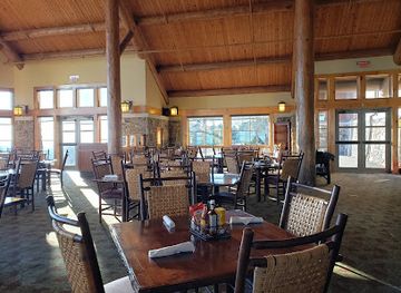 arkansas/mount-magazine-state-park/bar/the-skycrest-restaurant