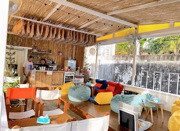 thailand/phuket-province/bar/high-d-away-rooftop-bar