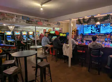 Fairhope Pins & Pints
