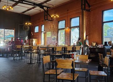 new-hampshire/great-north-woods/bar/littleton-freehouse-taproom-eatery