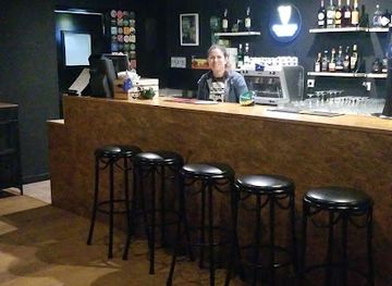 portugal/caldas-da-rainha/bar/the-black-sheep-pub