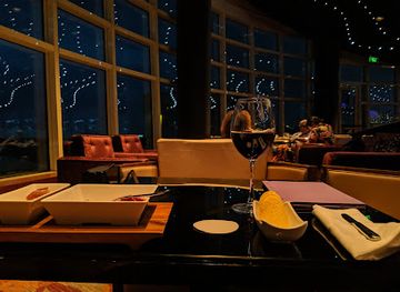 azerbaijan/lankaran-astara-region/bar/360-bar-hilton-baku