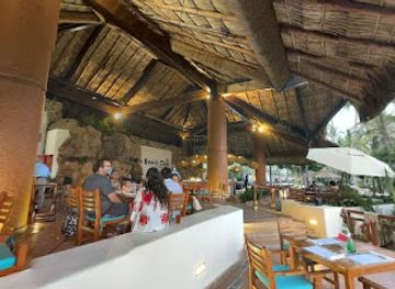 mexico/acapulco/acapulco-diamante/bar/bar-lola