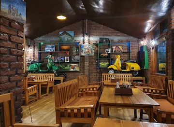 india/himalayan-mountains/bar/rendez-vous-bar-restaurant