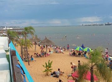 paraguay/encarnacion/bar/acacia-s-bar